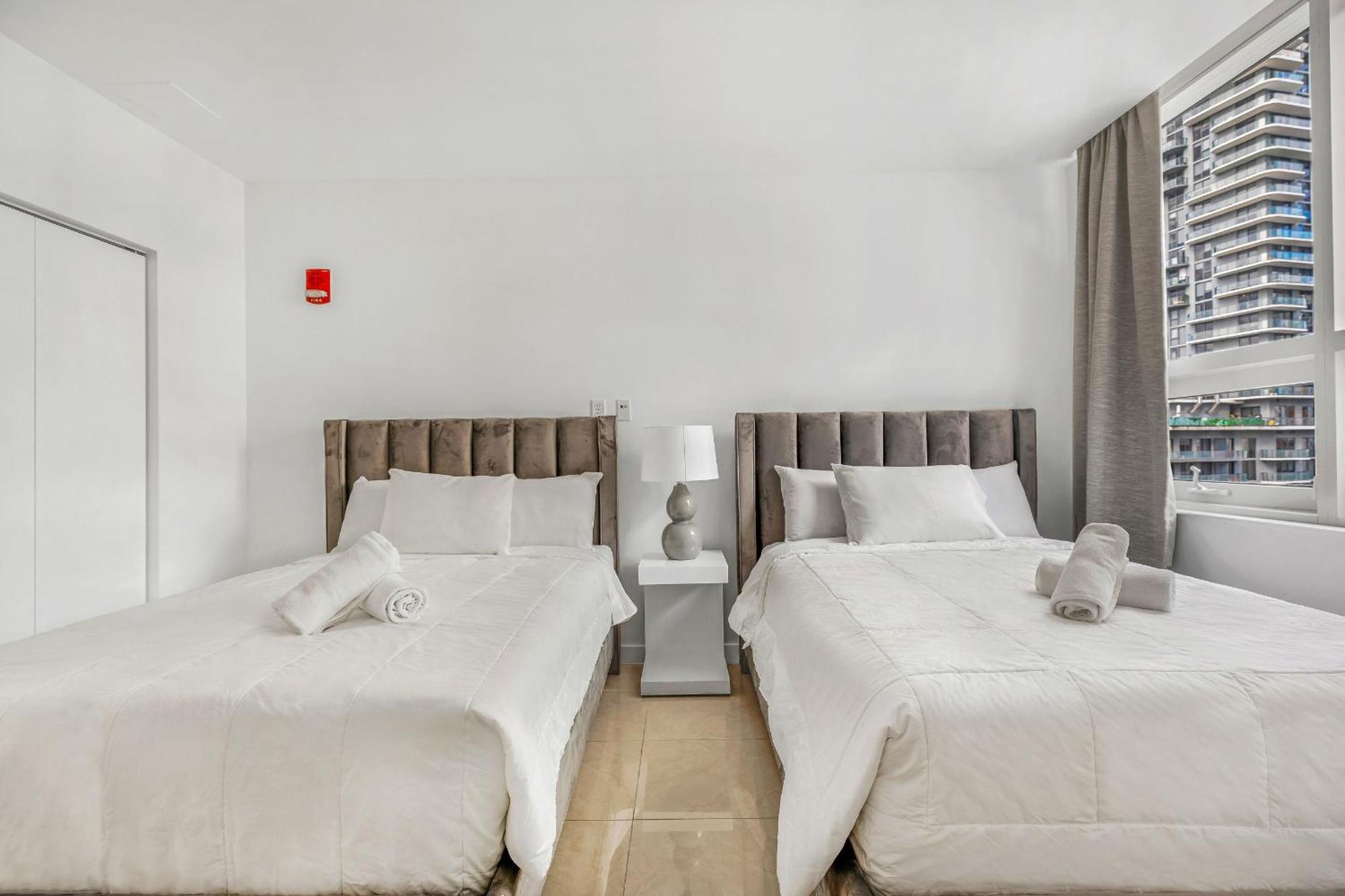 Modern 2-bd In The Heart Of Midtown Appartamento